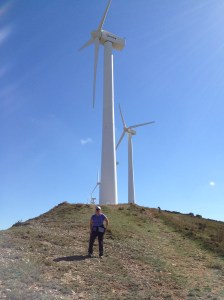 Day 4: Me at Alto de Perdon wind farm Día 4: Yo en el parque de turbinas de viento – Alto de Perdón 