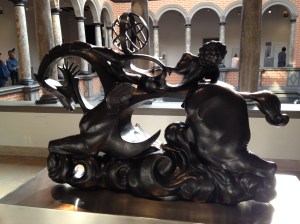 Sculpture at Gargallo Museum Escultura en museo Gargallo